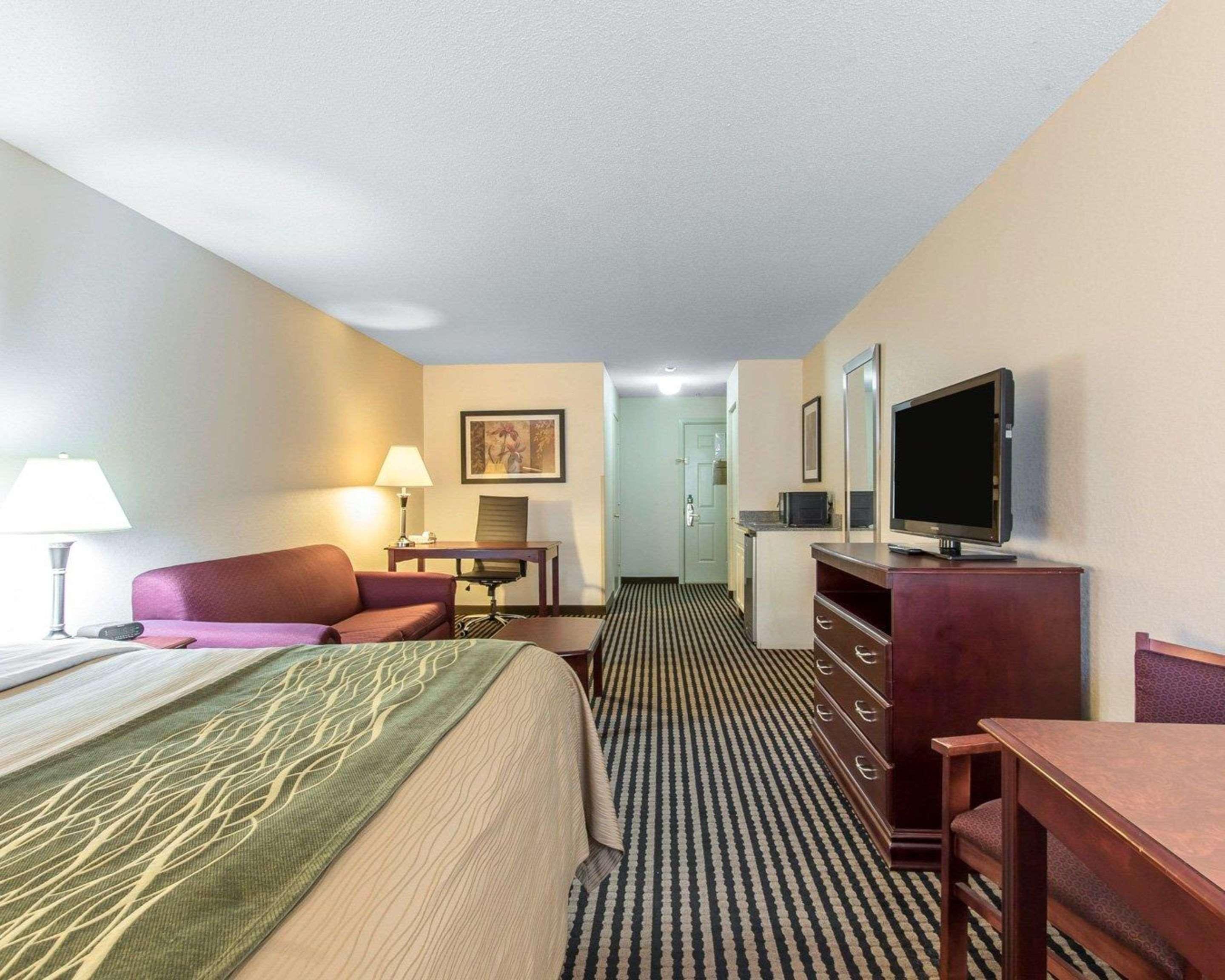 Comfort Inn Birmingham - Irondale Exterior photo